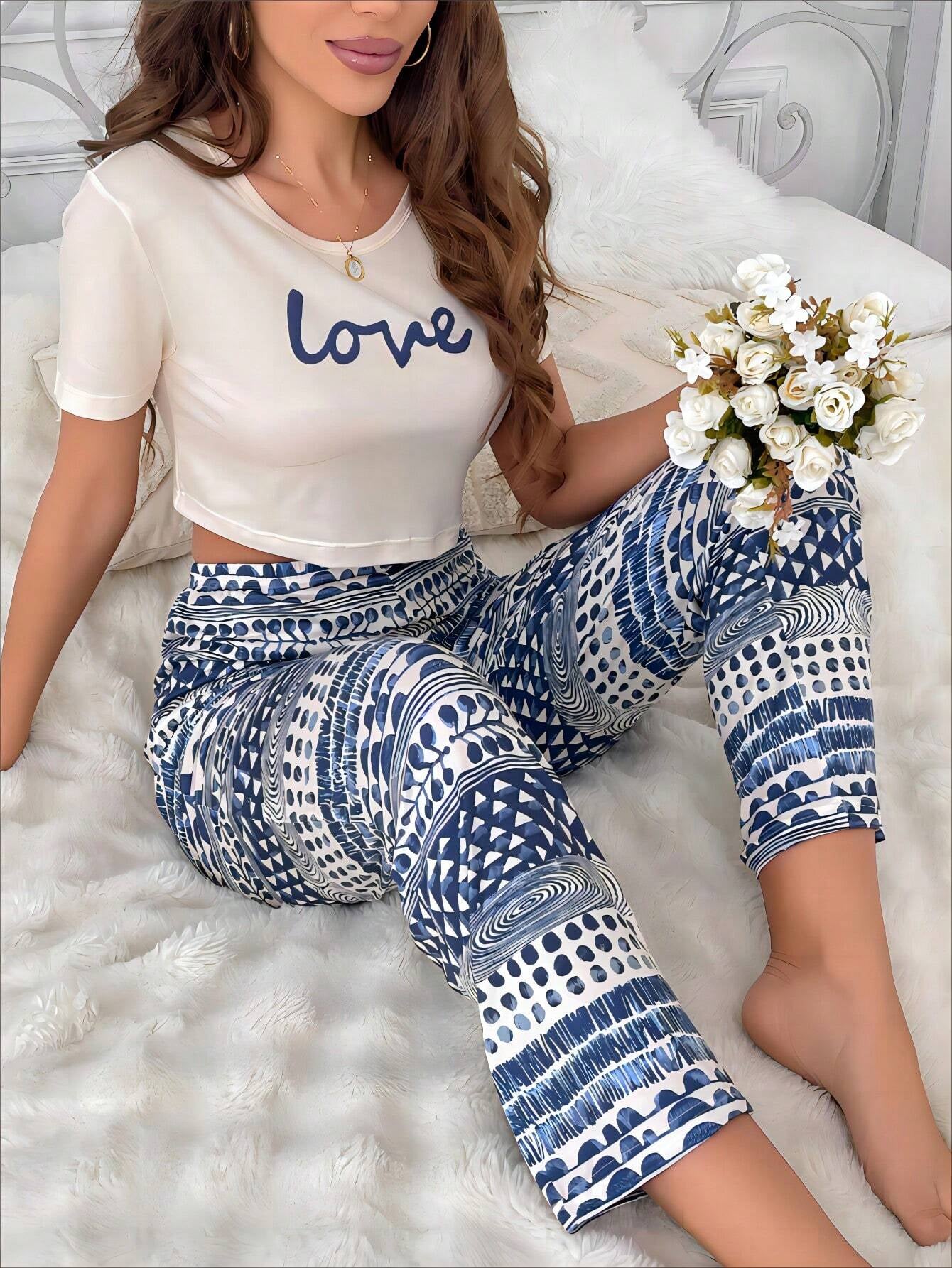 Ladies' Pajama Set with Letter Print Short Sleeve Top and Pants