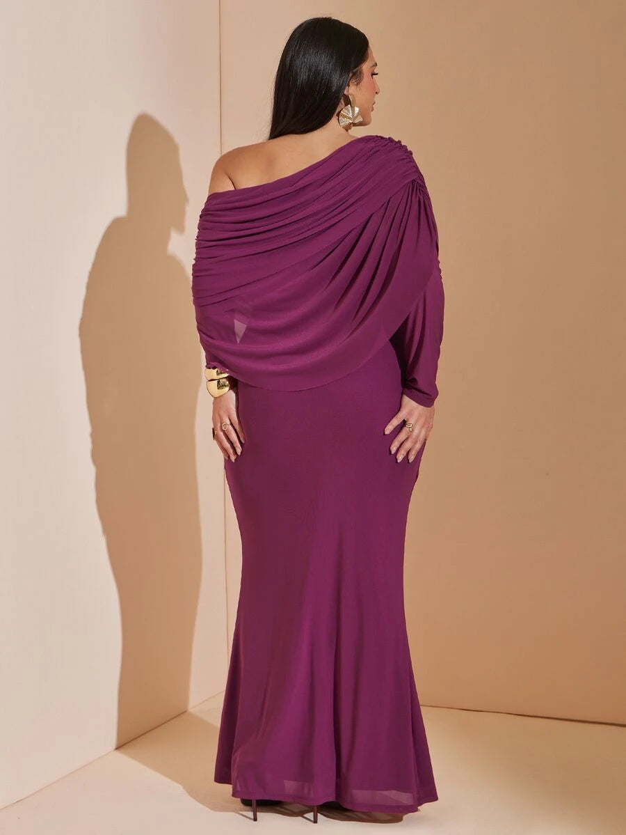 SHEIN BAE CURVE فستان للمقاسات الكبيرة بكتف غير متماثل وطبقة شبكية