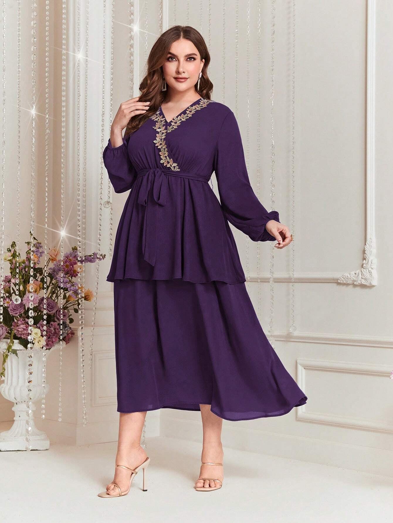 Modely plus Size Embroidered Decor Lantern Sleeve Dress