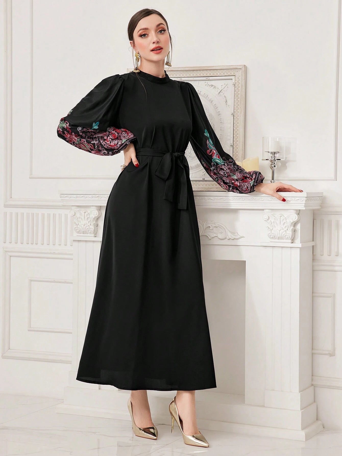 Najma Women'S Floral Printed Lantern Sleeve Dress with Belt