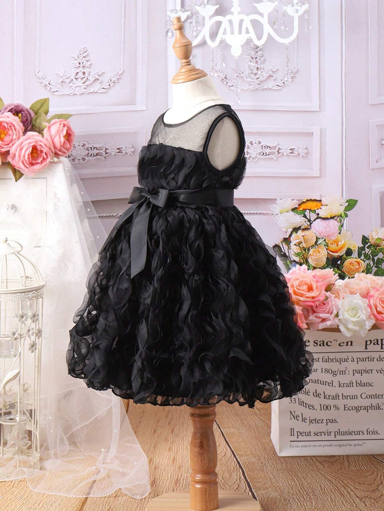 Young Girl Princess Style Mesh Sleeveless Tulle Dress, Casual, Elegant and Trendy