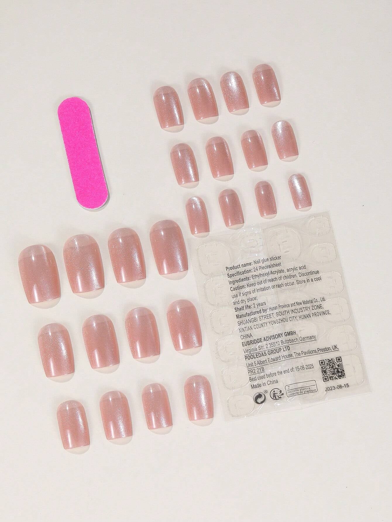 24Pcs Black Crystal Cat Eye Nails Square Glitter False Nails Full Coverage Acrylic Pressed False Nails Suitable for Daily Wear at Women'S Parties