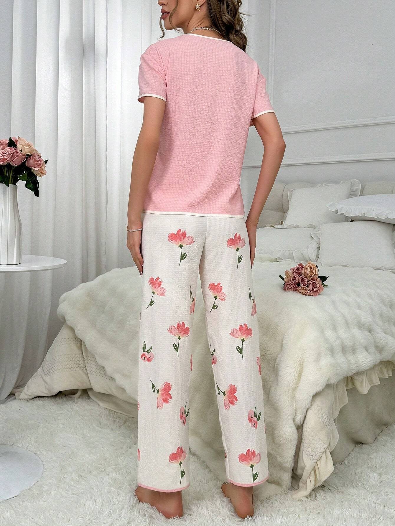 Women'S Piping Trimmed Short Sleeve Flower Print Long Pajama Set