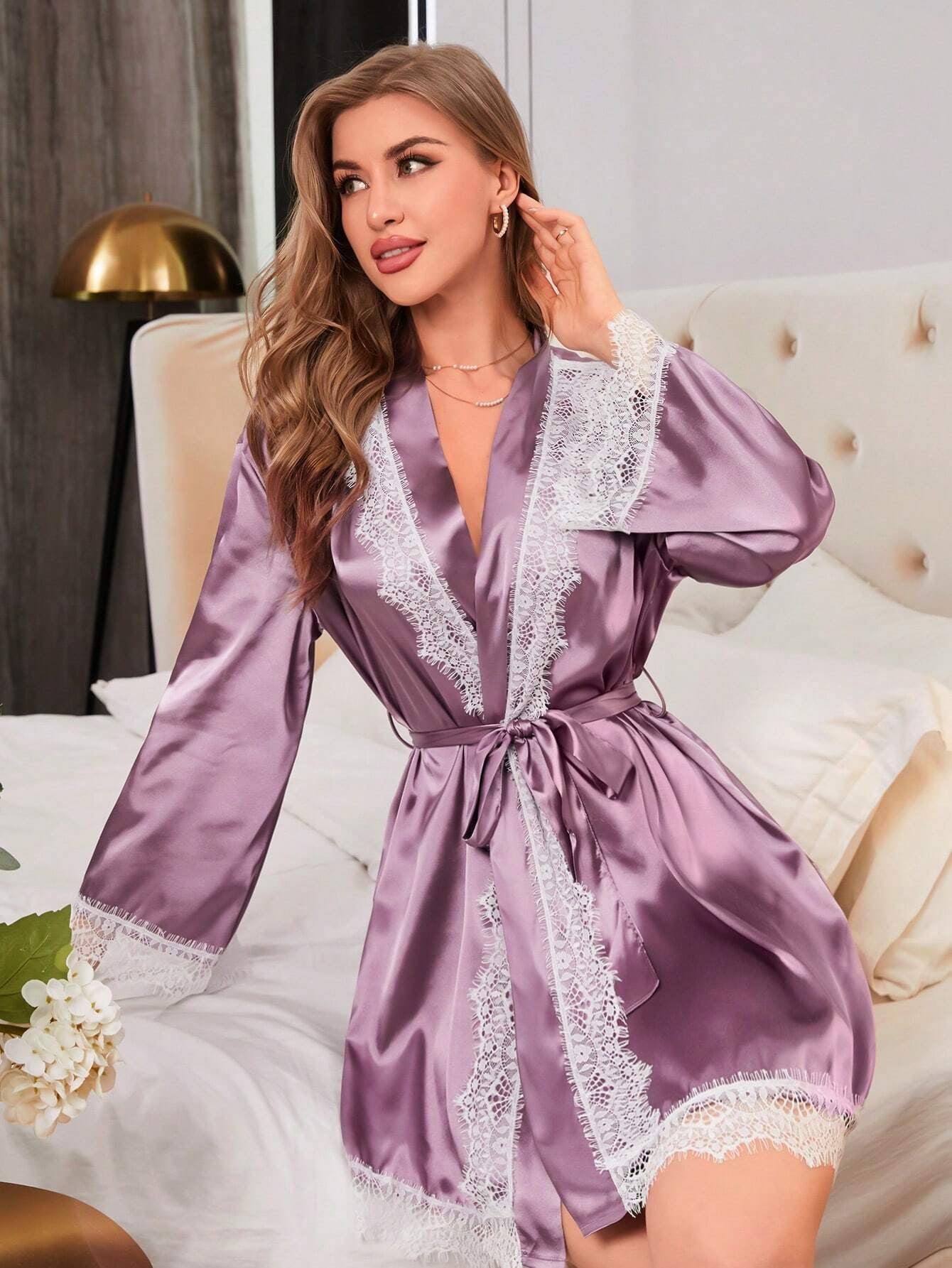 Women'S Patchwork Lace Satin Robe