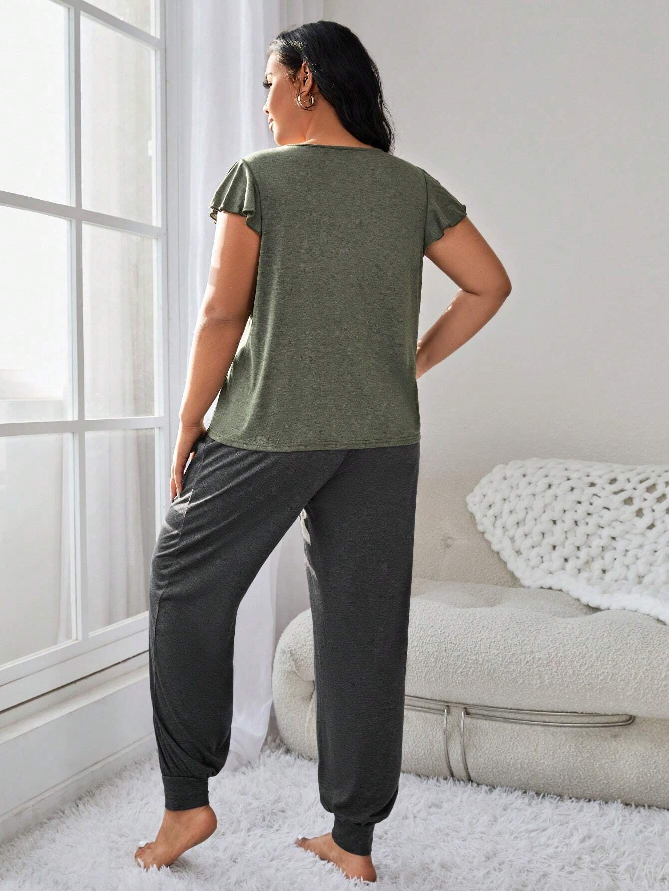 Women'S plus Size V-Neck Pajamas Set