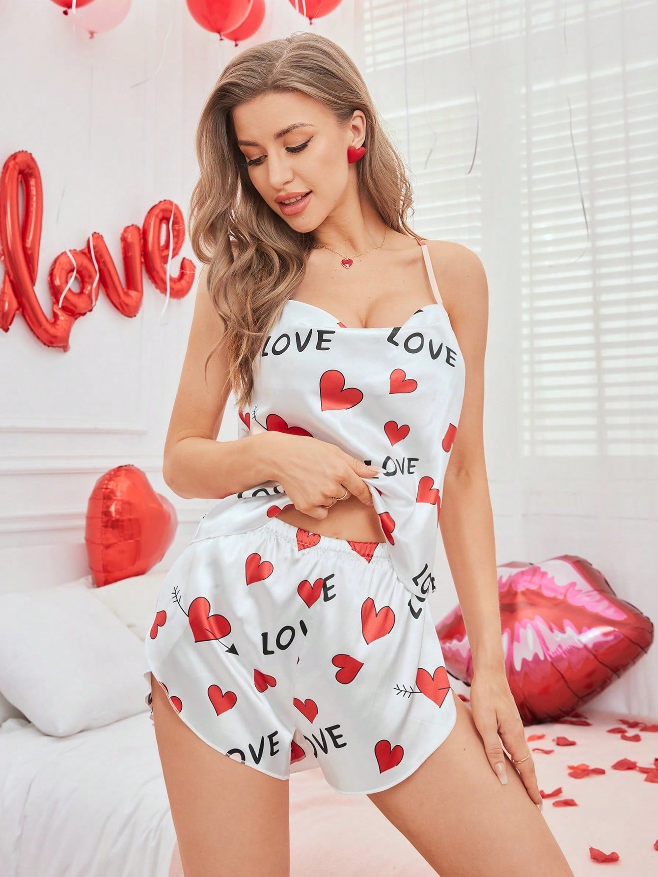 Women'S Heart & Letter Print Cami Top and Shorts Pajama Set