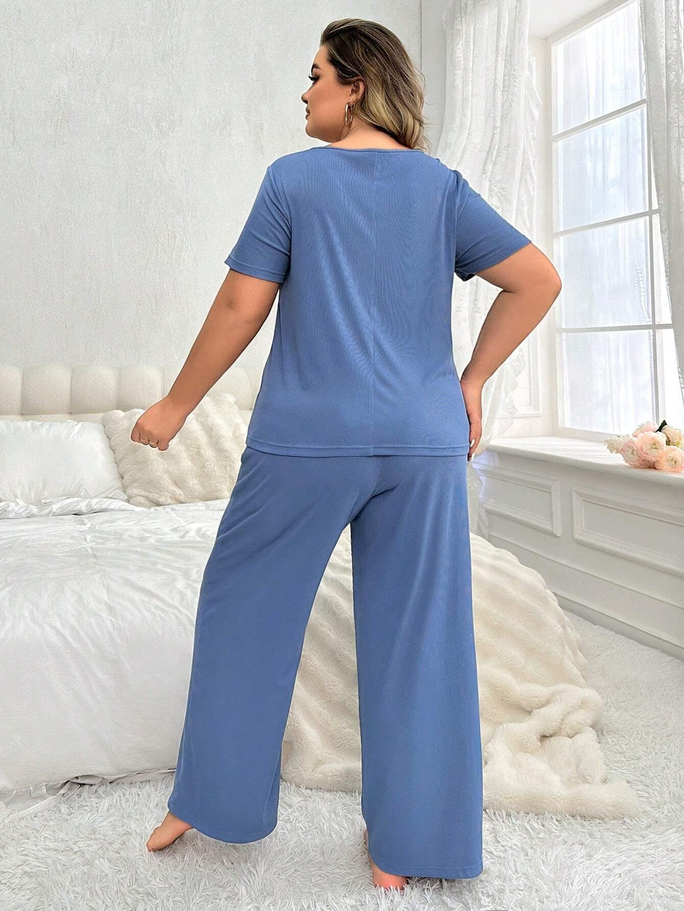 Plus Size Women'S Ruffled Short Sleeve Top and Pants Pajama Set