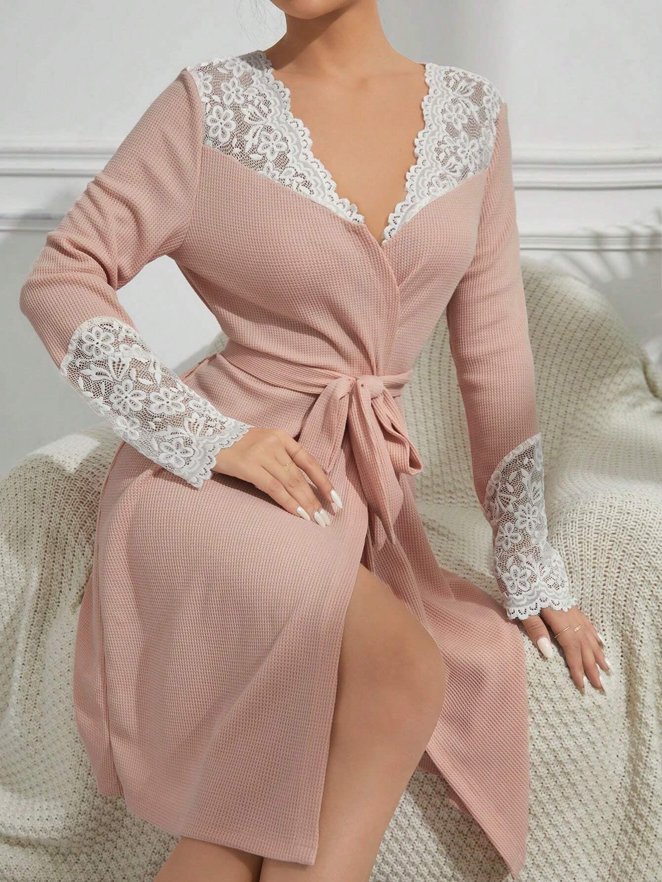Women'S Lace Patchwork Belted Robe