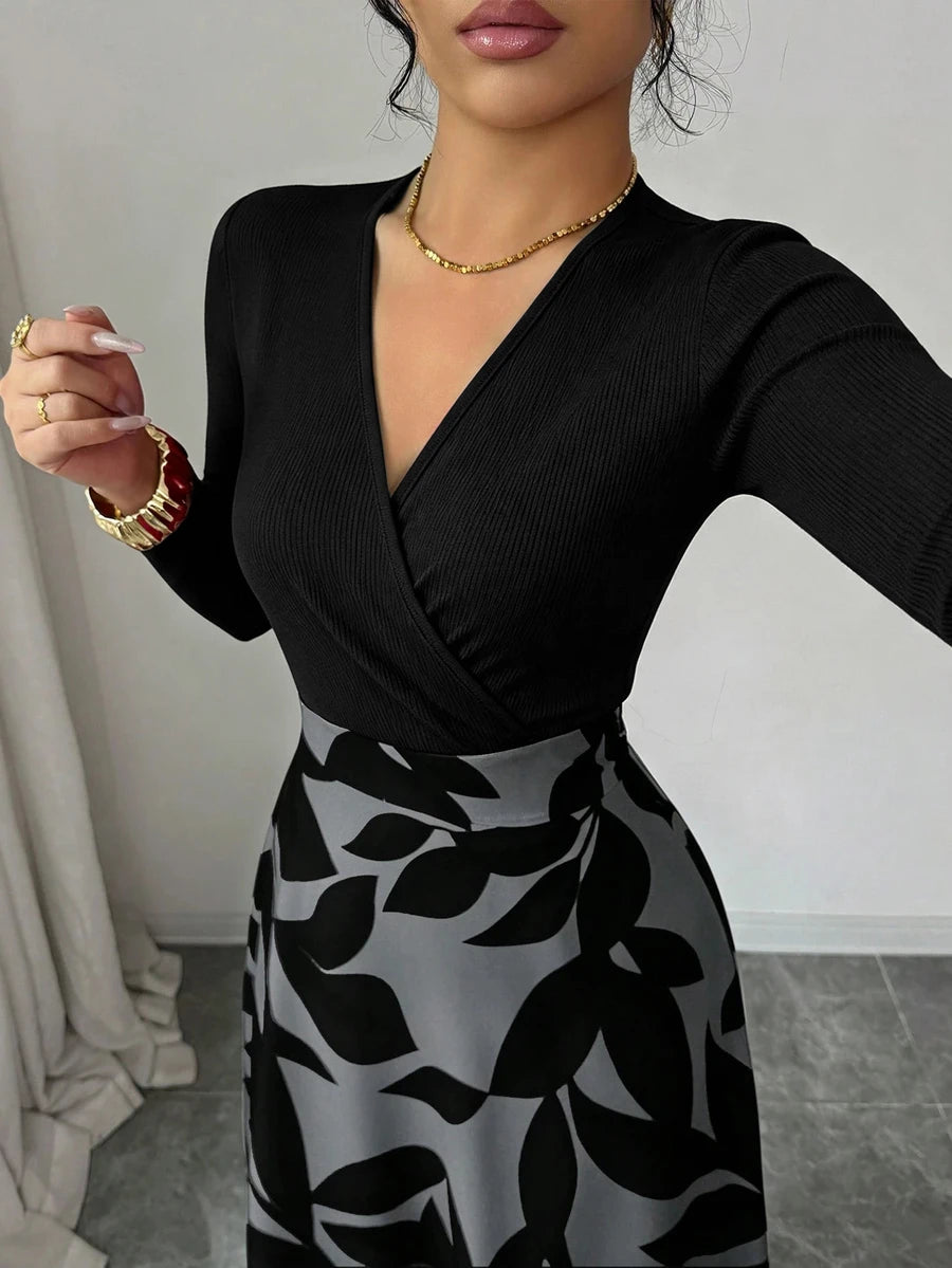 SHEIN Elenzga فستان أسود بأكمام طويلة وخصر محدد بطبعة أوراق