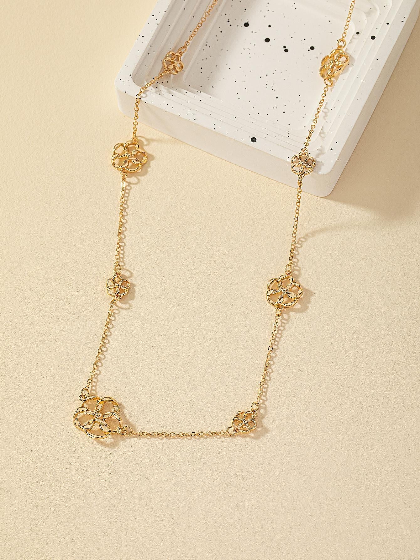 Floral Decor Necklace