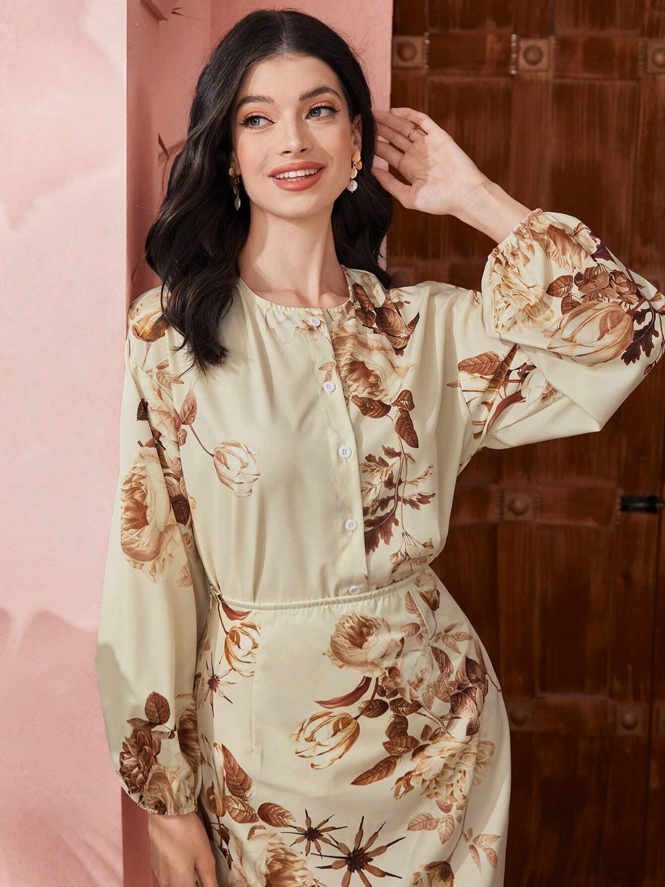 Mulvari Women'S Floral Print Lantern Sleeve Two-Piece Set