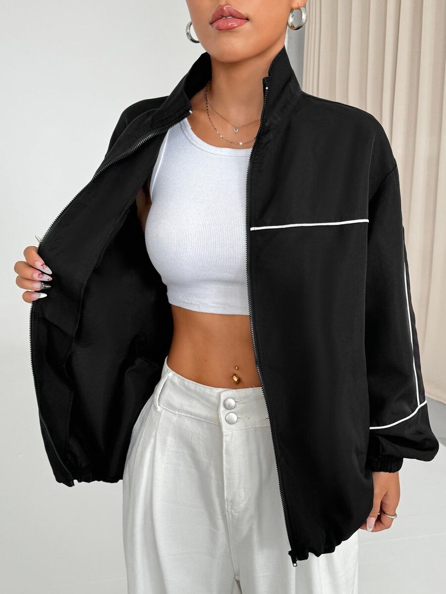 SHEIN StreetHx جاكيت رياضي أسود بخطوط بيضاء بسحاب