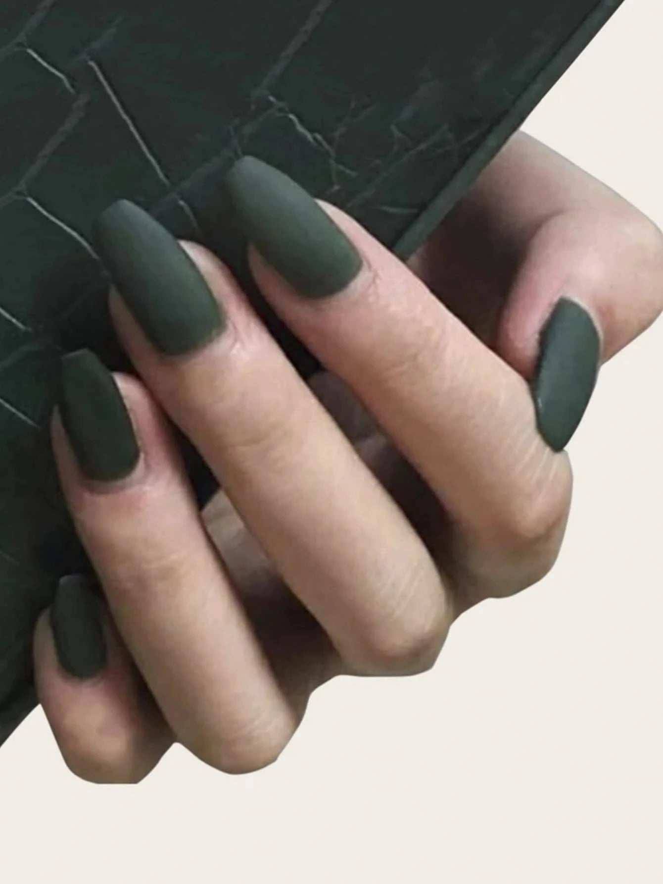24Pcs/Set Medium Long Almond-Shaped Matte Solid Color Full Cover False Nails for Women and Girls