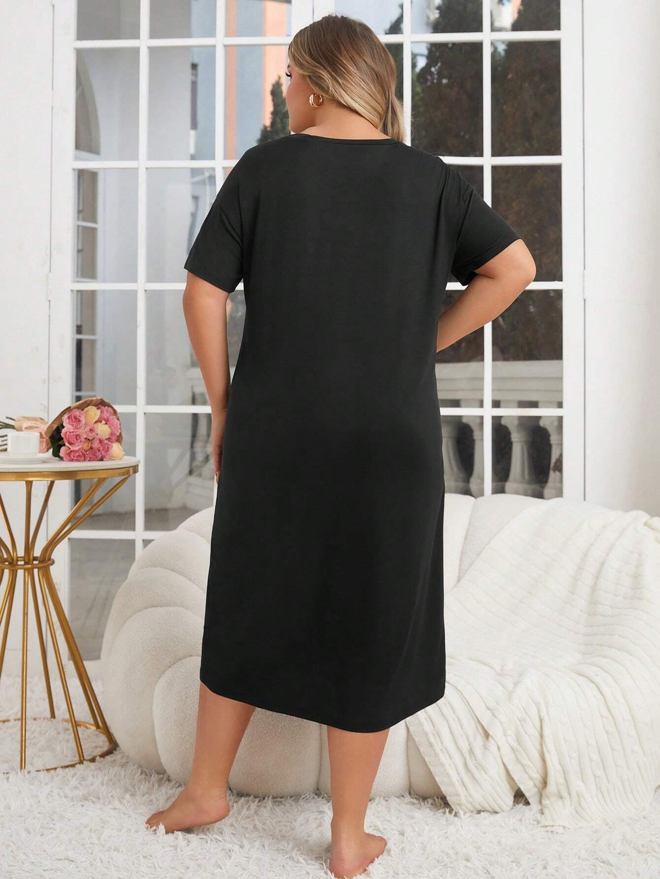 Plus Size Women'S Casual Minimalist Artistic Letter Print Mid-Length Nightgown Dress