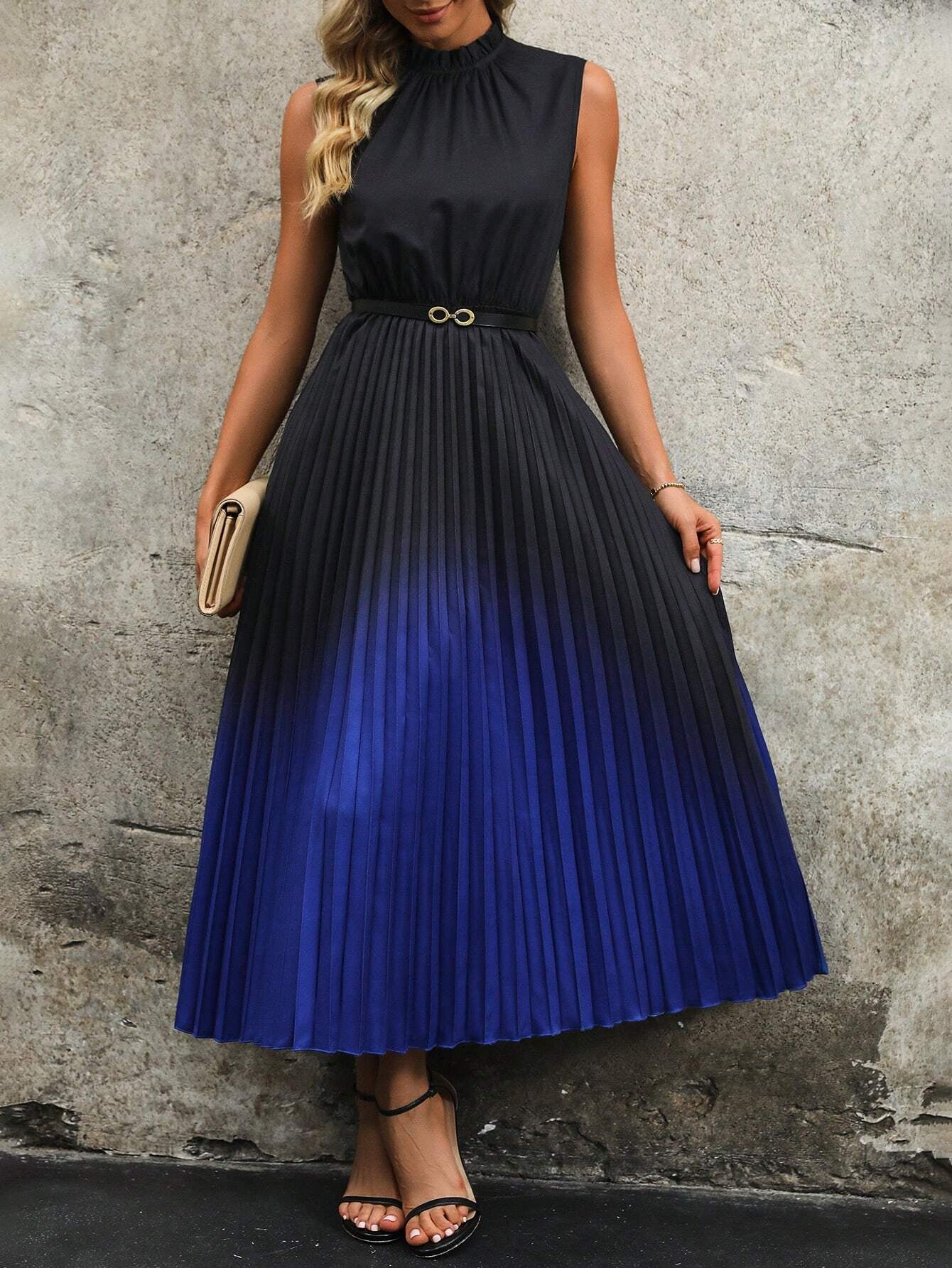 Clasi Gradient Pleated Halter Sleeveless Dress