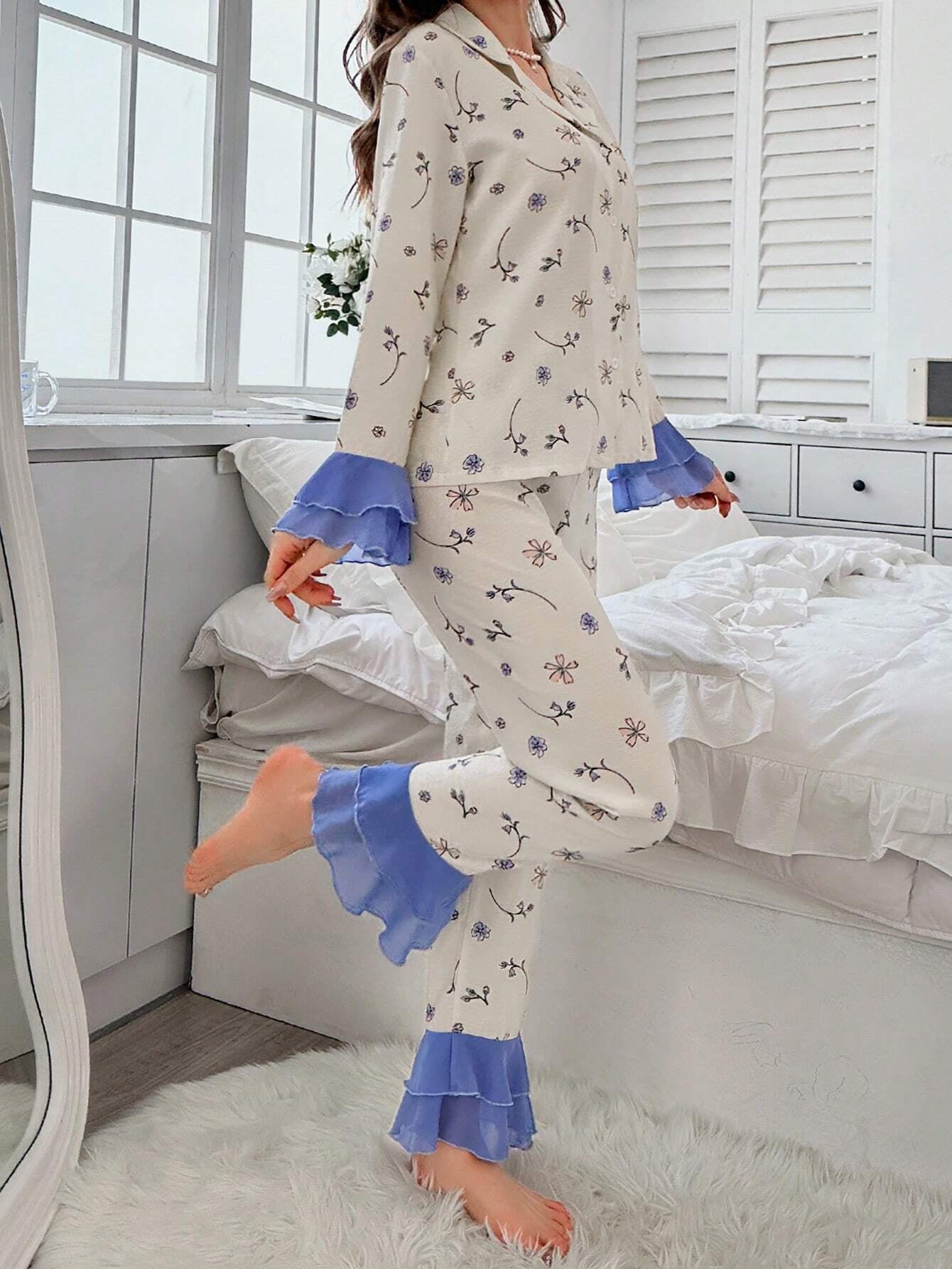 Double Layer Bell Sleeve Floral Print Loungewear Suit