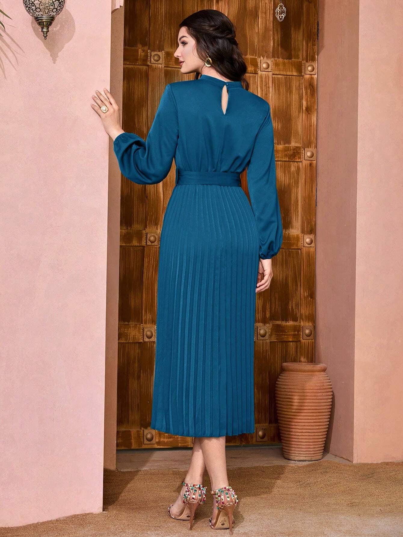 Mulvari Women'S Lantern Sleeve Pleated Dress