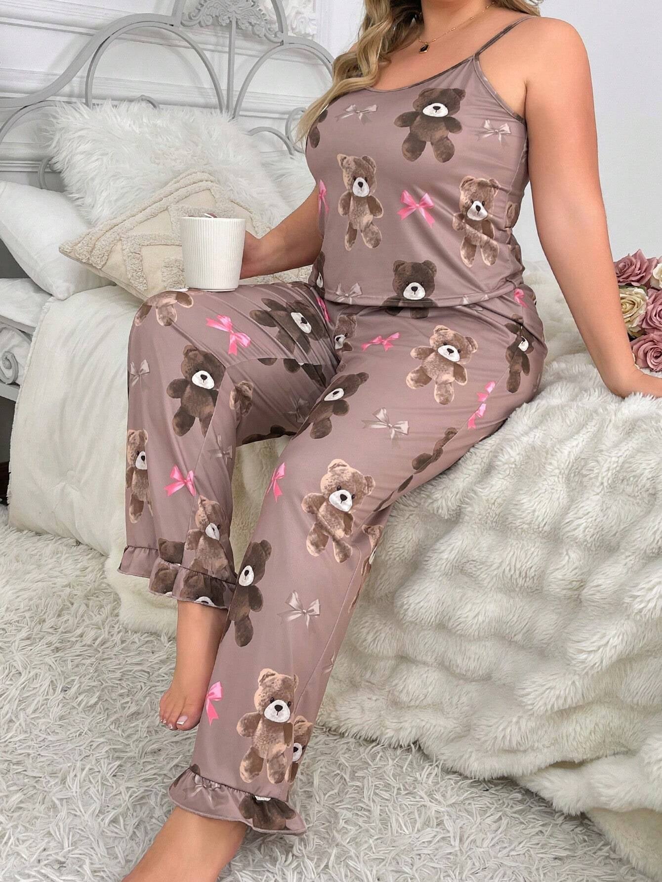 Plus Size Women'S Bear Printed Camisole Top and Pants Pajamas Set