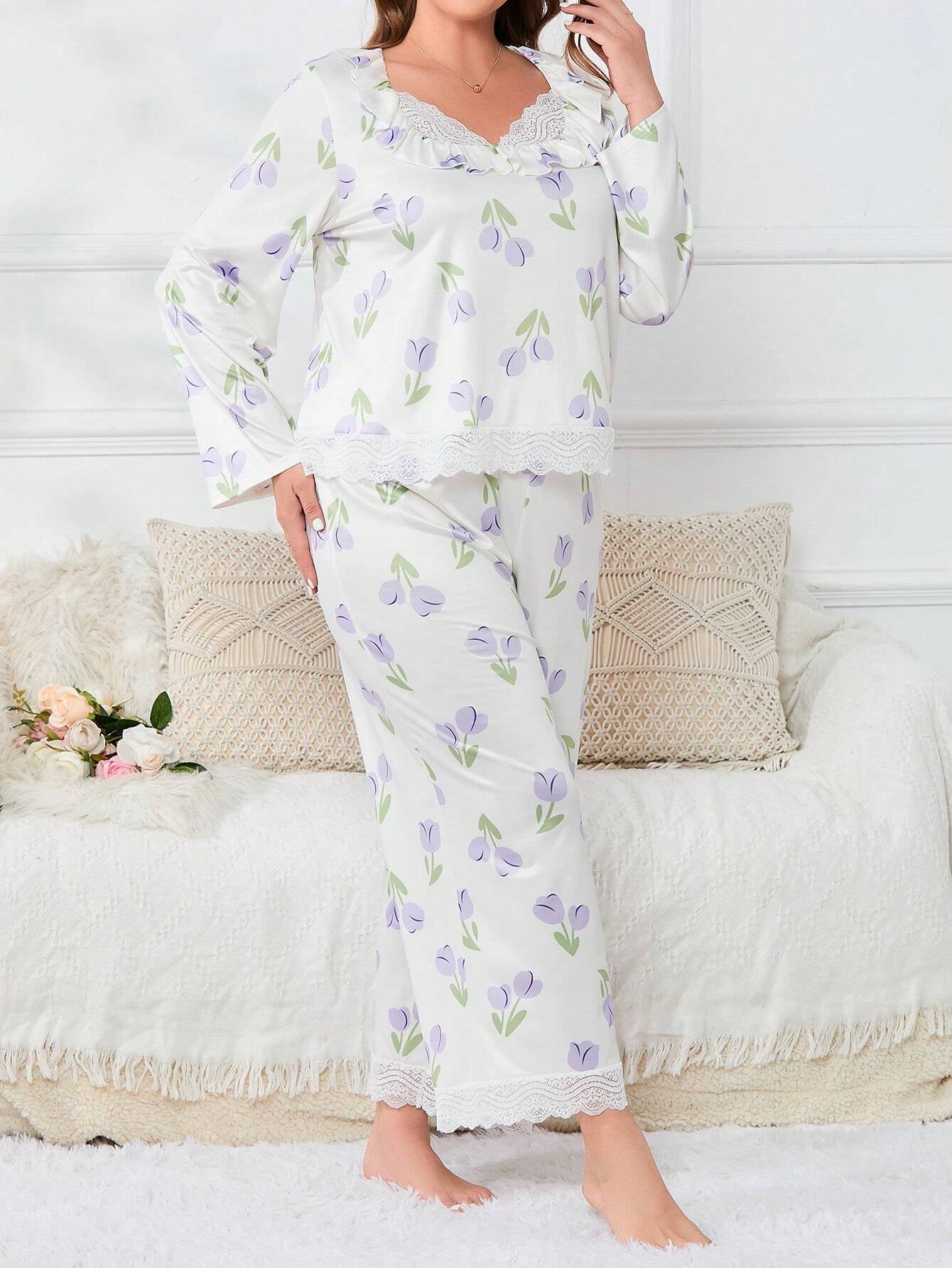 Plus Allover Floral Print Contrast Lace PJ Set