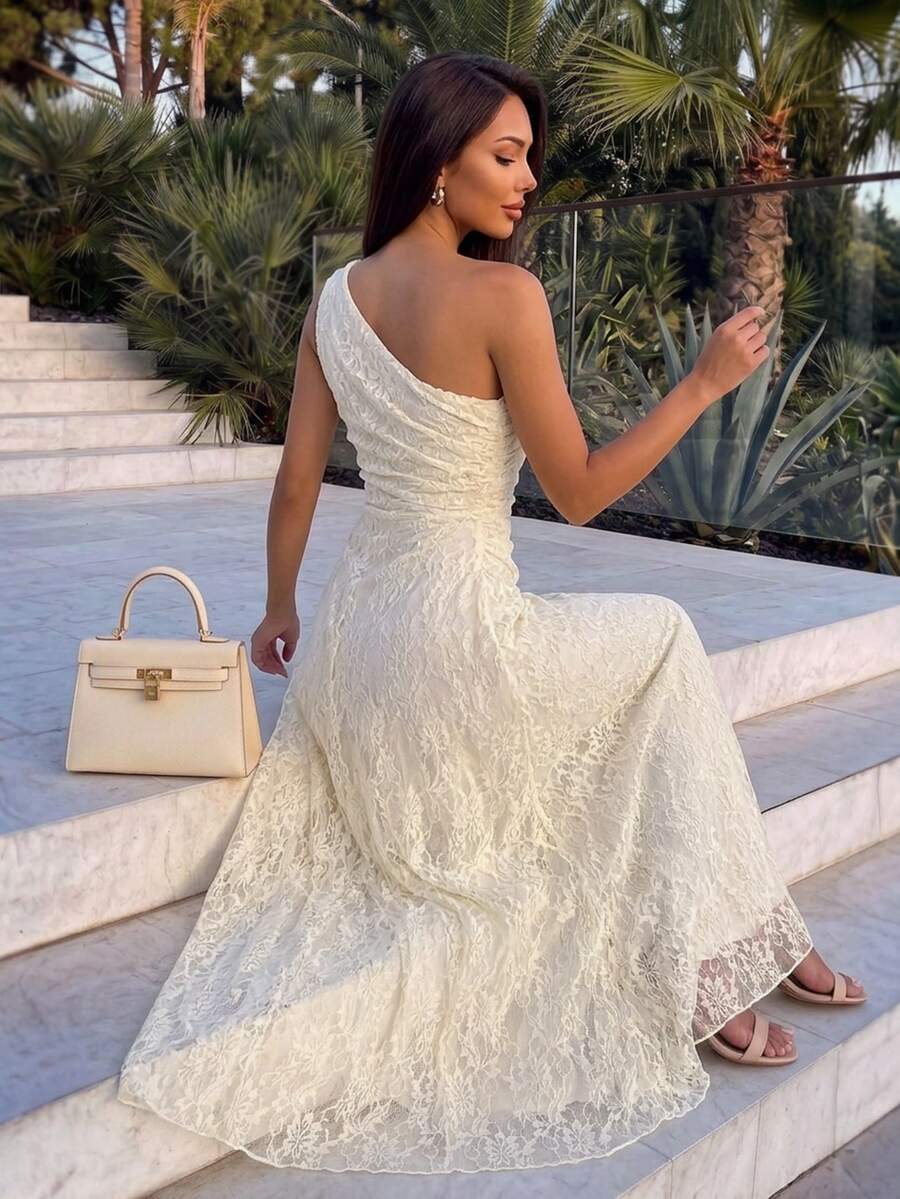 SHEIN Firerie فستان ماكسي بلون أوف وايت بخصر محدد بدون أكمام