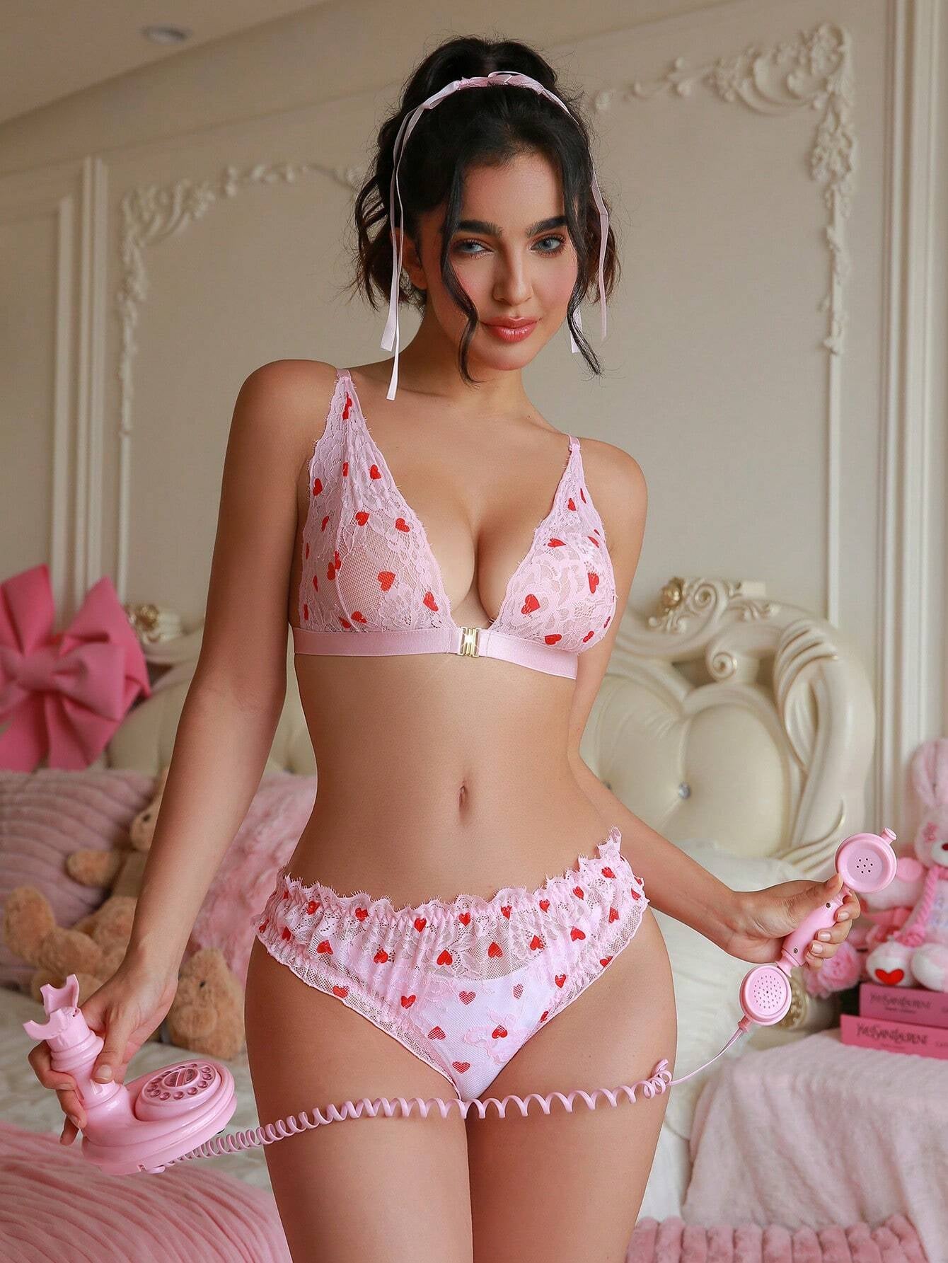 Petitdoll Women'S Heart Embroidery Lace Front Closure Bra and Panty Set Lingerie