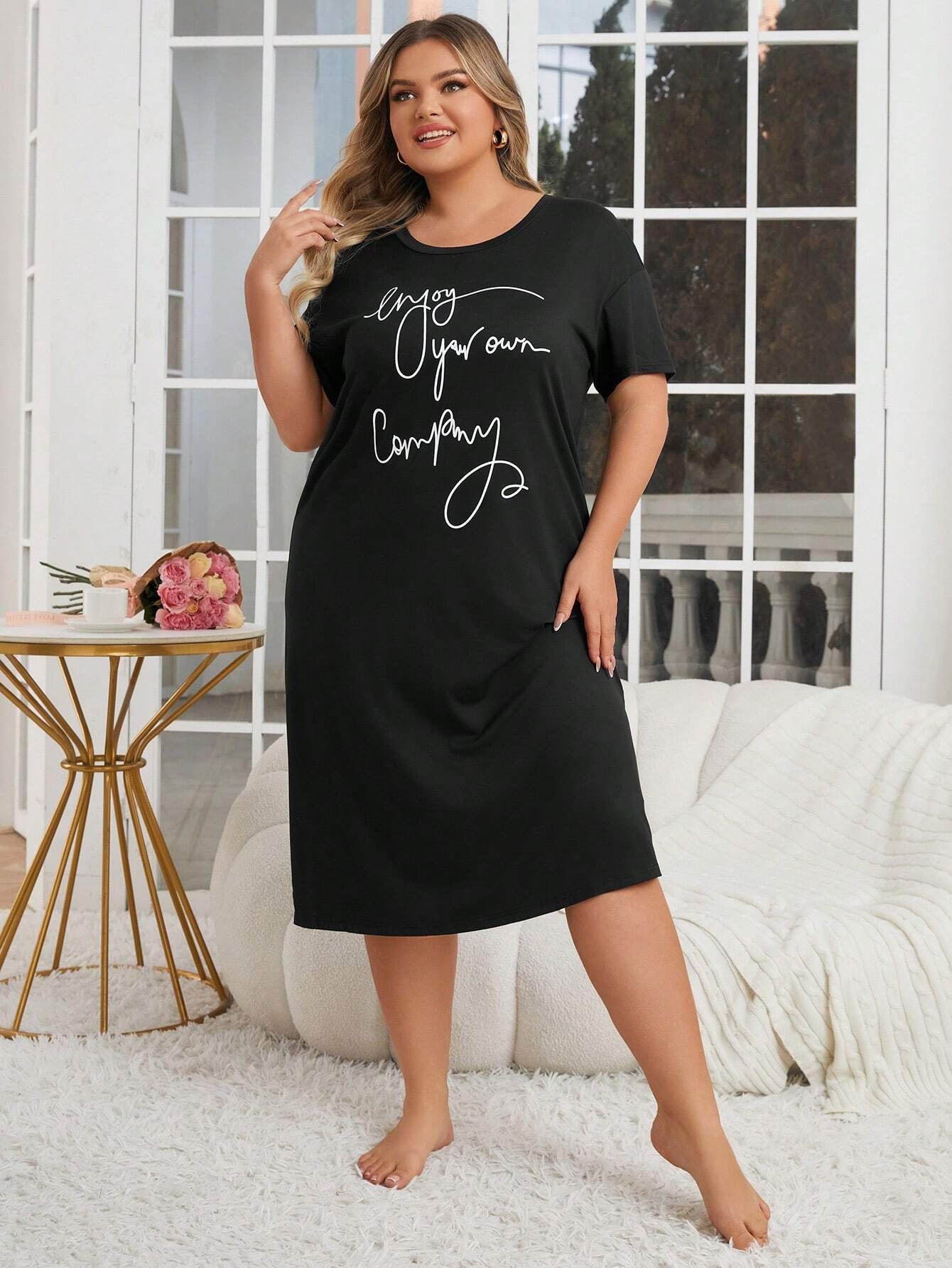 Plus Size Women'S Casual Minimalist Artistic Letter Print Mid-Length Nightgown Dress