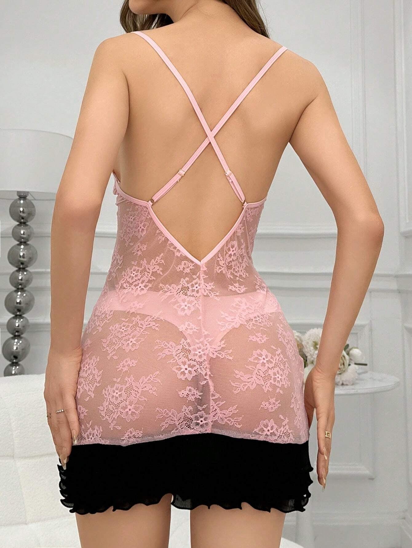 Contrasting Color Lace Patchwork Perspective Cross Strap Backless Nightgown