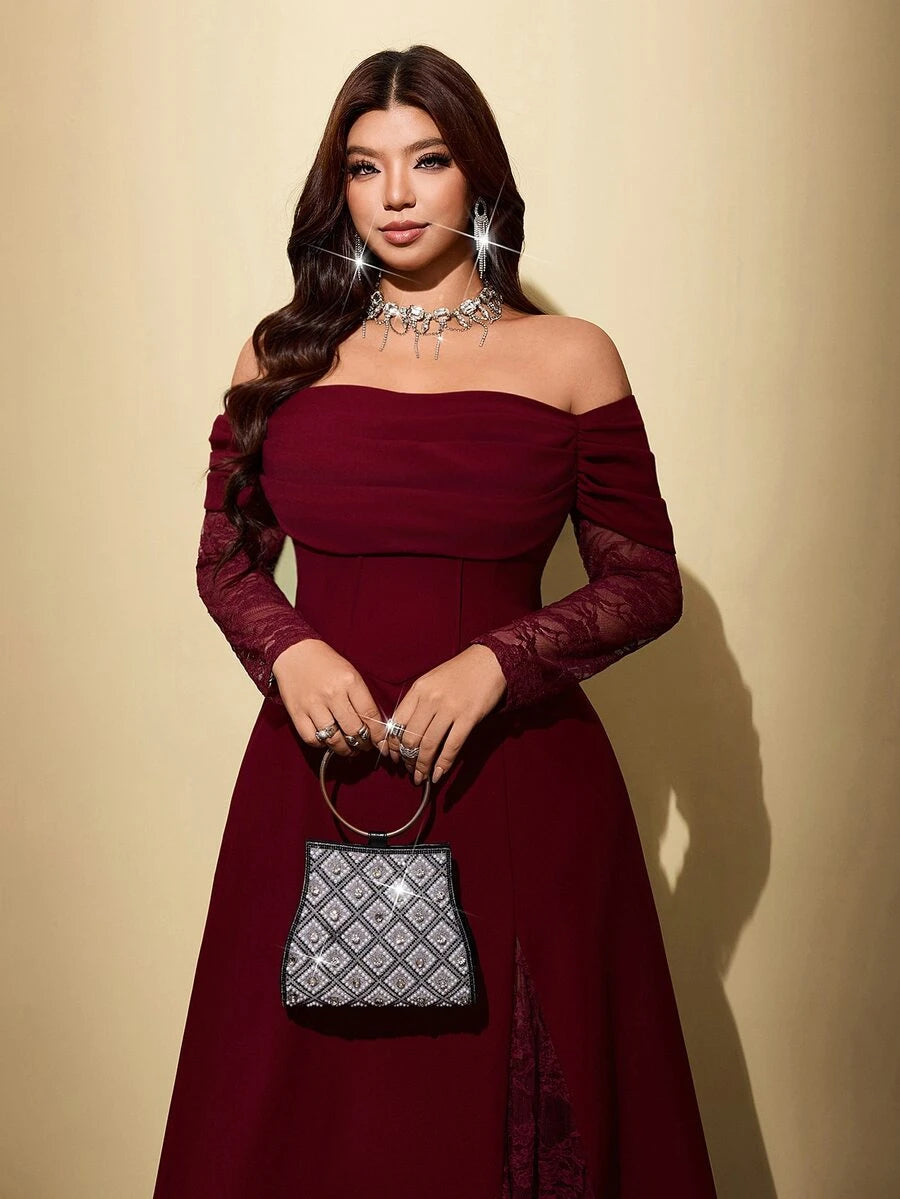 SHEIN Viva Relle فستان طويل للمقاسات الكبيرة مزين بالدانتيل والتفاصيل منسوجة