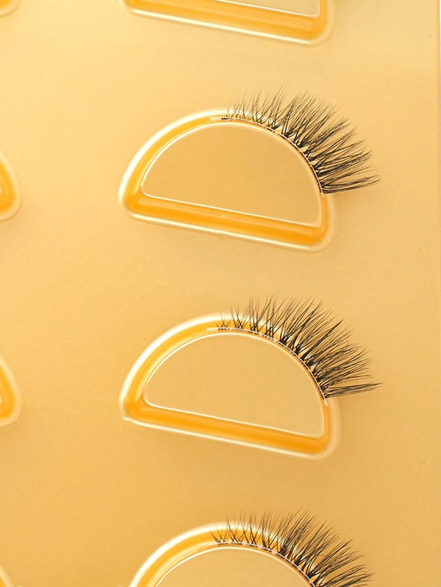 SHEIN مجموعة 5 ازواج رموش قططية قصيرة بفرو صناعي وشريط شفاف