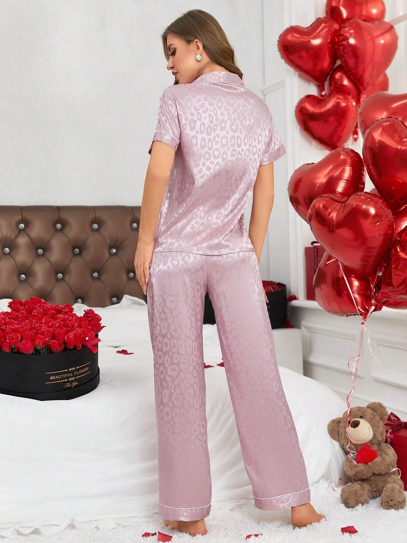 Color Block Leopard Print Jacquard Satin Pyjama Set with Rolled Hem