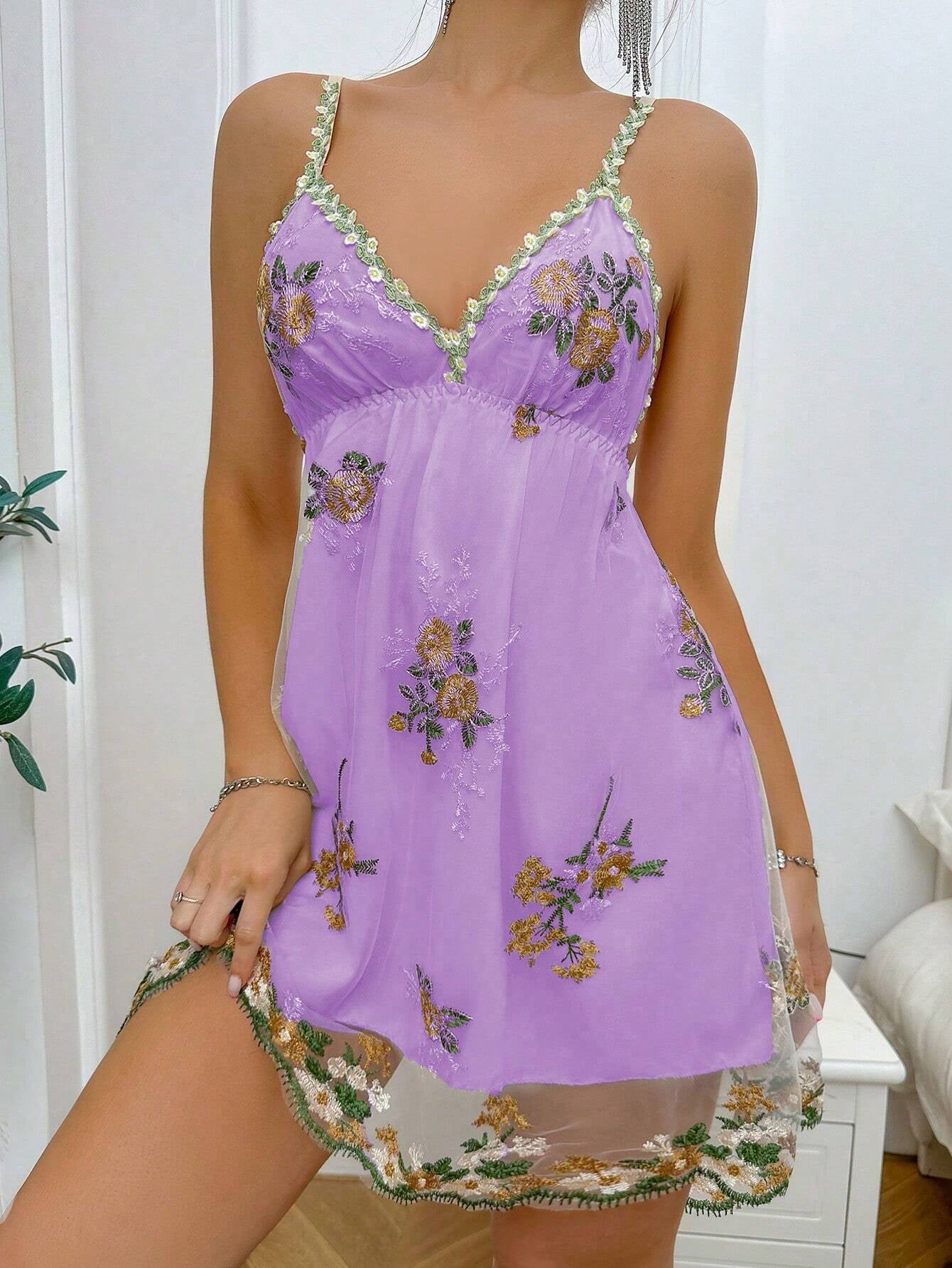 Women'S Floral Embroidered Sleeveless Nightgown