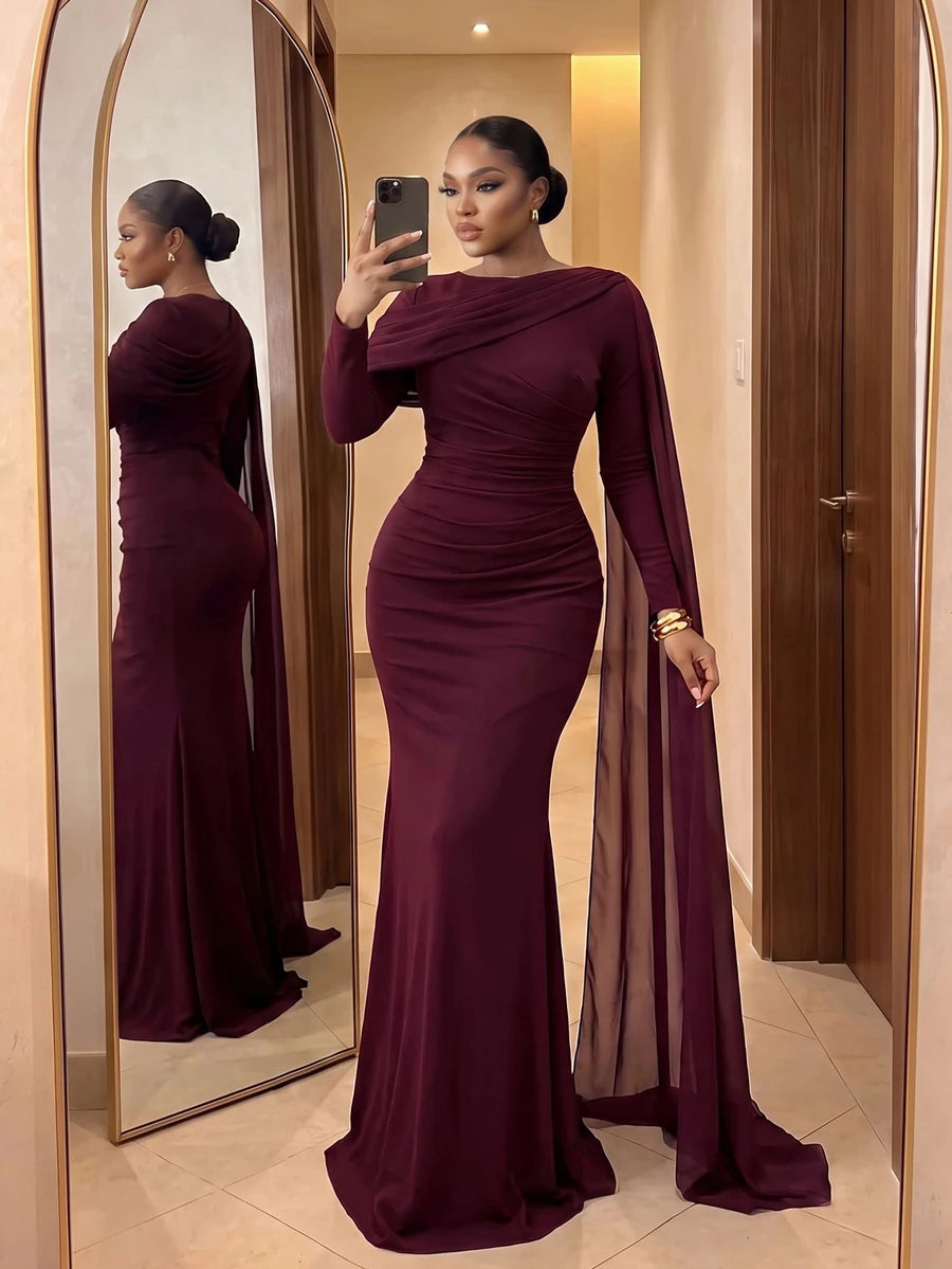 SHEIN Lady CURVE فستان سهرة عنابي للمقاسات الكبيرة بطيات وخصر محدد