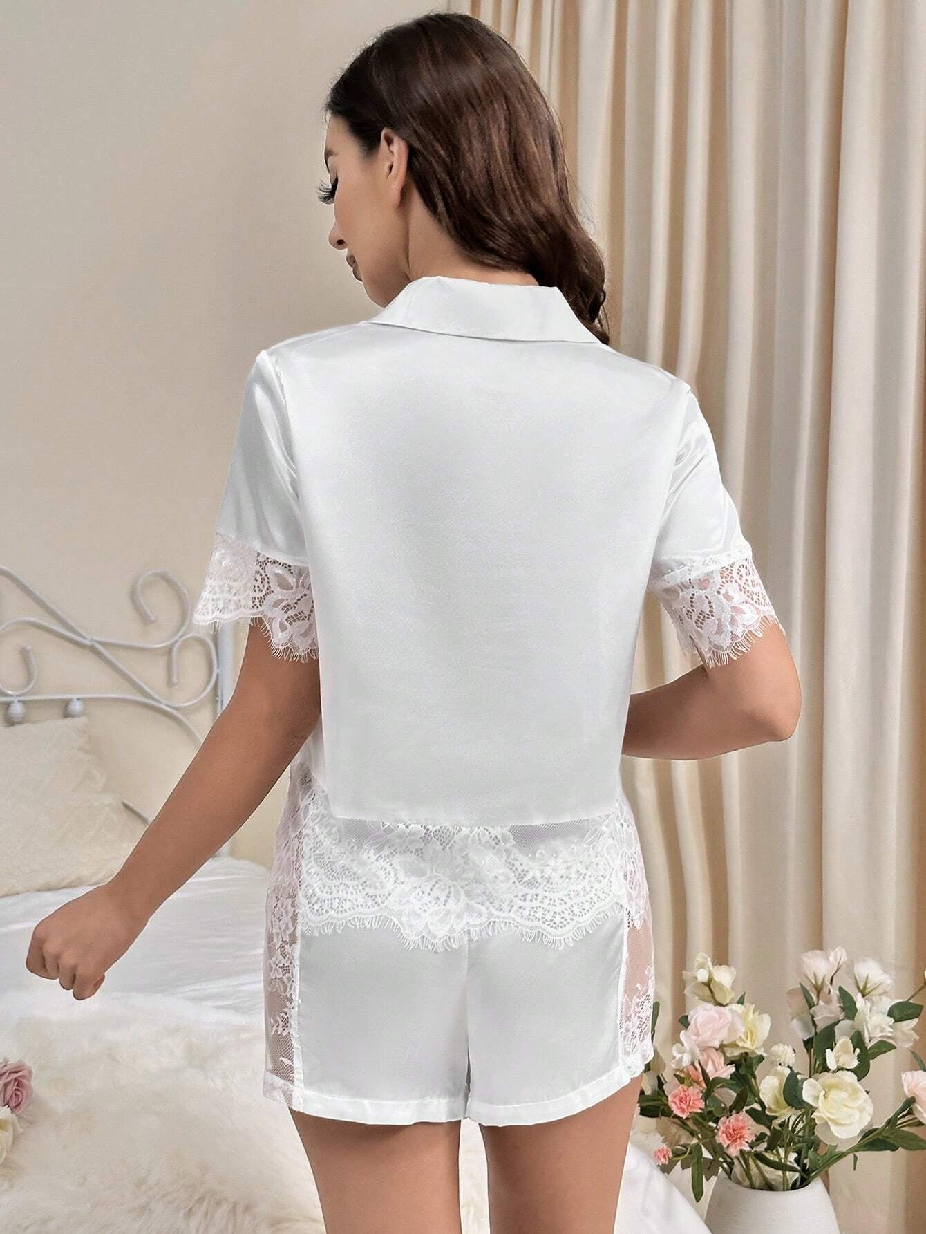 Lace Trimmed Solid Satin Women'S Pajama Set