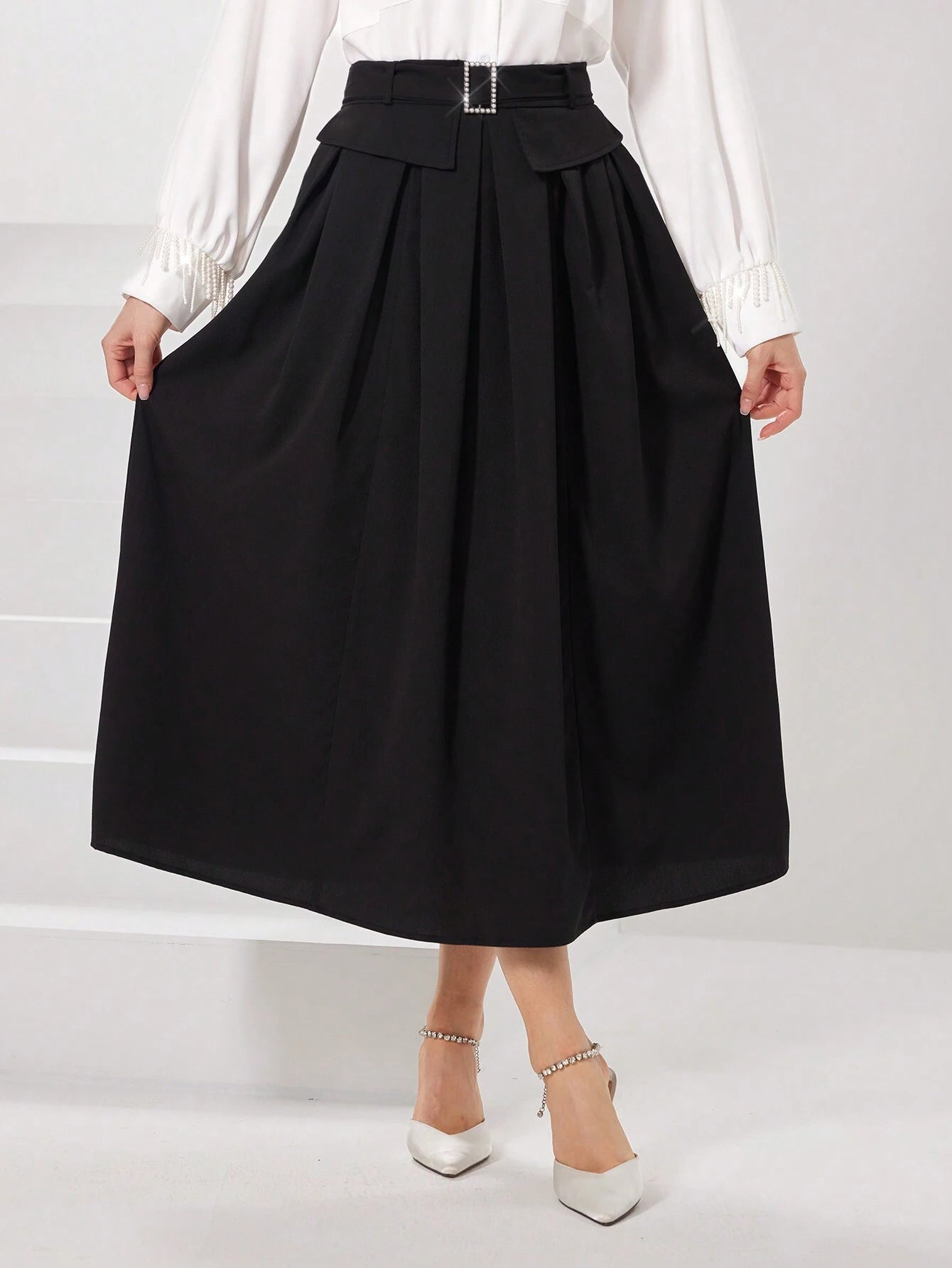 Mulvari Women'S Solid Color Pleated Skirt