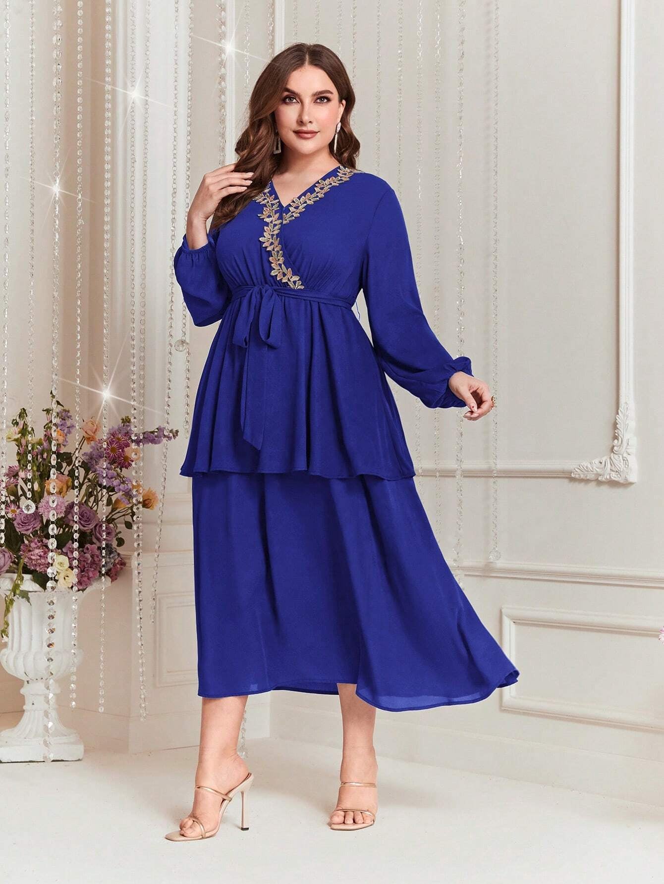Modely plus Size Embroidered Decor Lantern Sleeve Dress