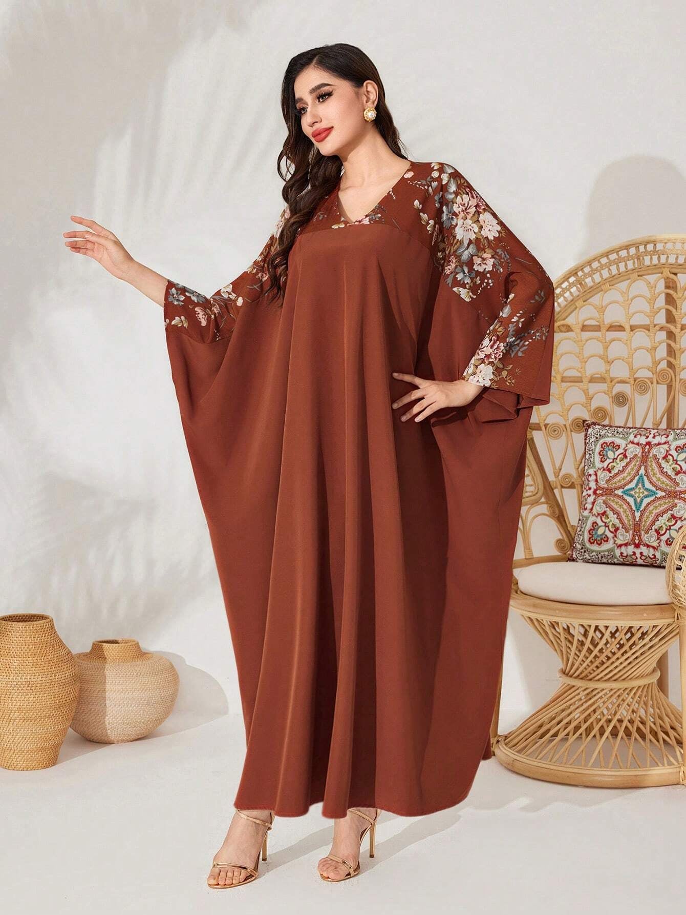 Najma Batwing Sleeve Dress with Plant Pattern Print