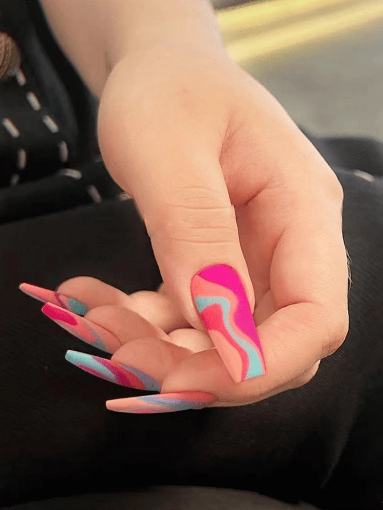 24Pcs Gradient Lightning Pattern Medium Length Almond False Nails, 1 Sheet Jelly Glue, and 1Pc Nail File