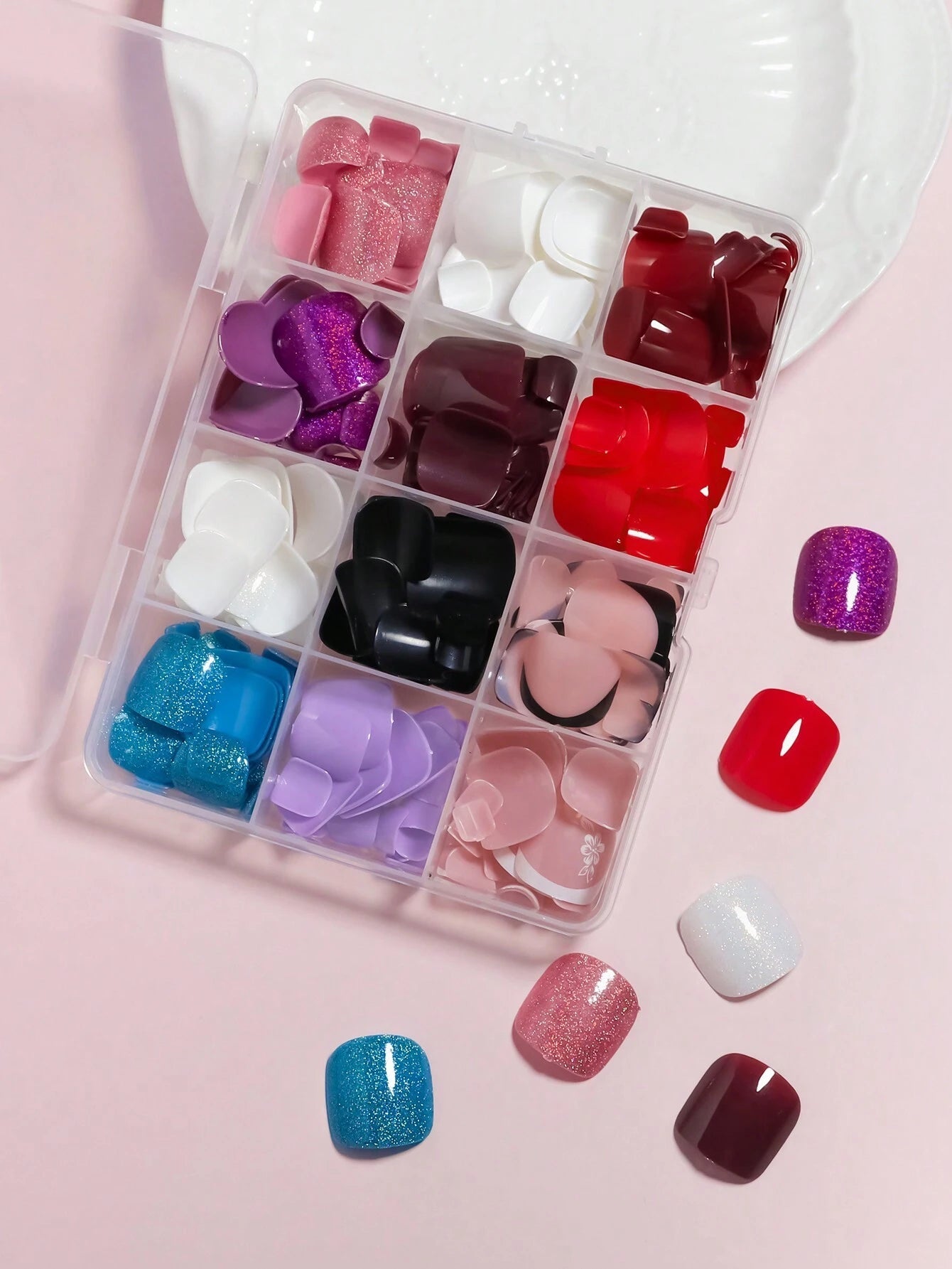 96Pcs(Black/White/Red/Light Pink) Short Square Press on Toenails Designed Press on Toenails Full Cover, 4 Glossy False Toenails for Feet, French Design Fake Toenails for Summer Nail Art Set for Women and Girls with Re-Usable Storage Box