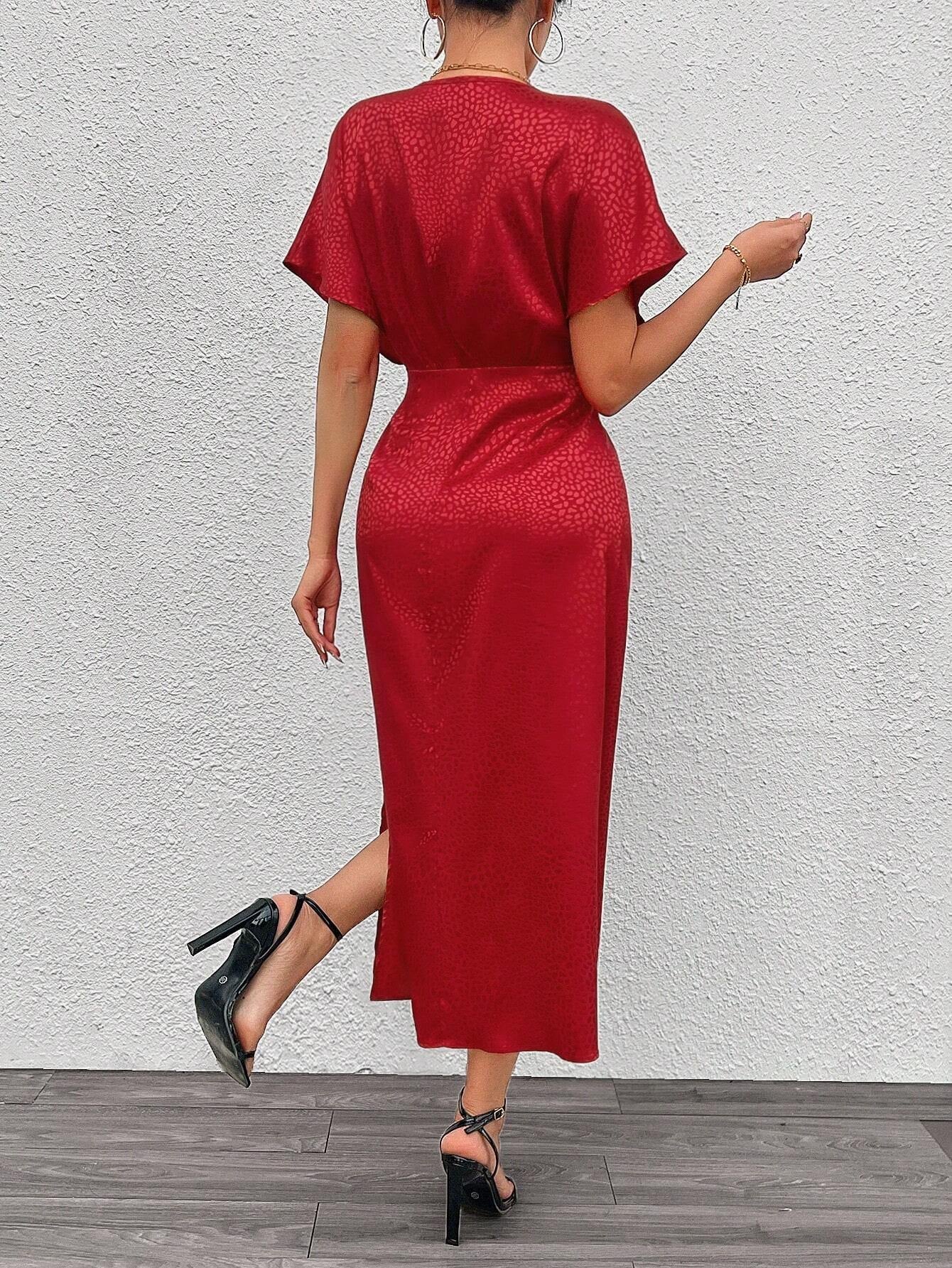 Privé Solid Color V-Neck Slit Dress