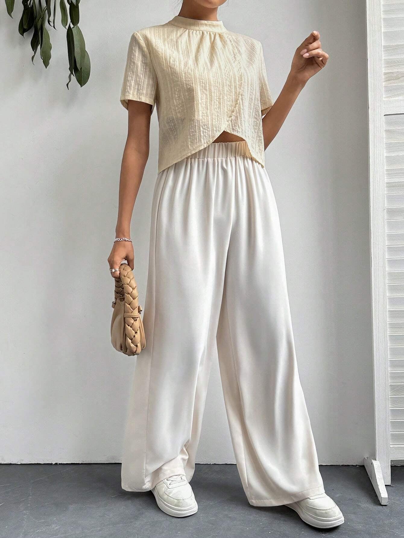 Essnce Women'S Stand Collar Irregular Hem Top and Pants Two-Piece Set