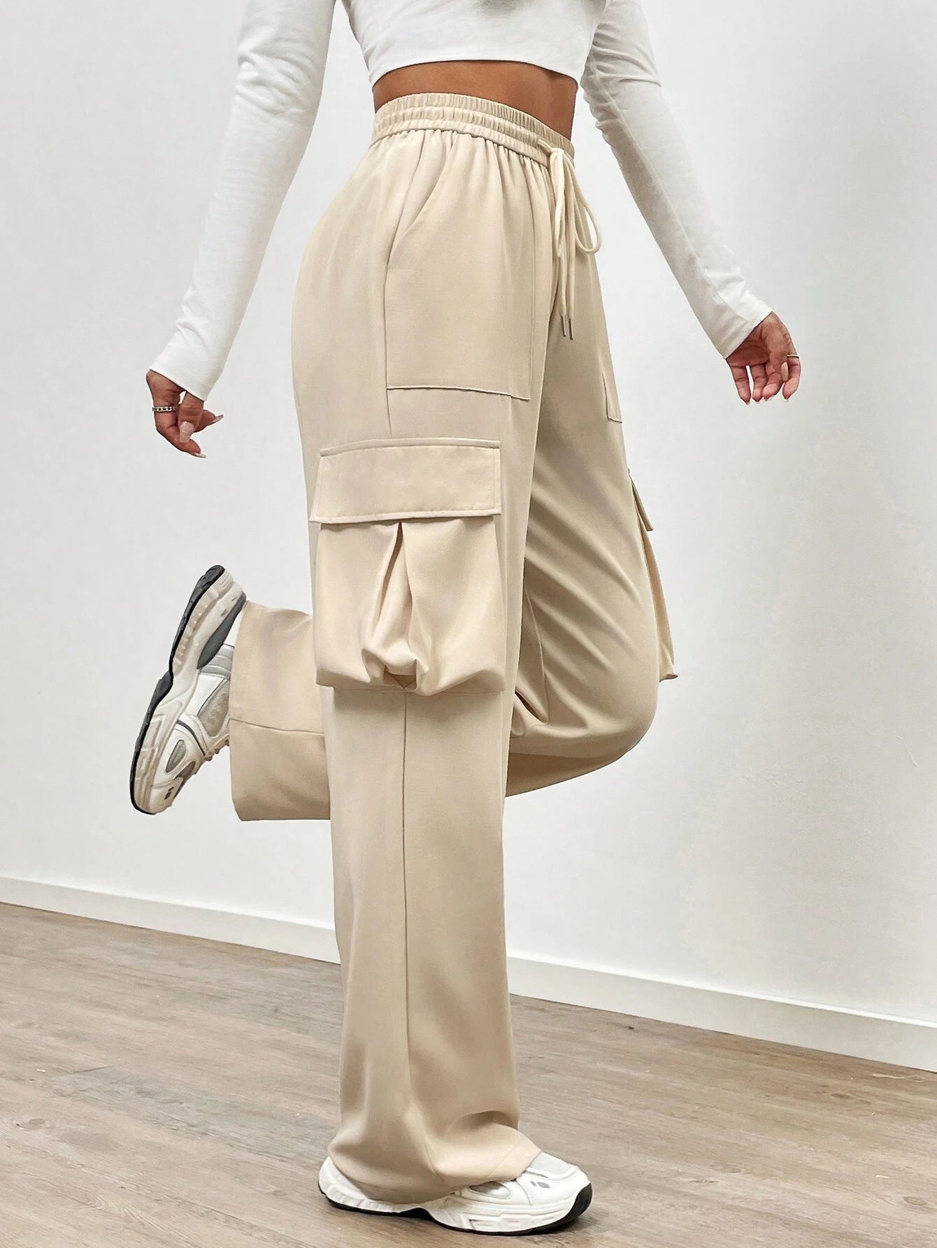 Ezwear Simple and Versatile Straight Leg Utility Pants