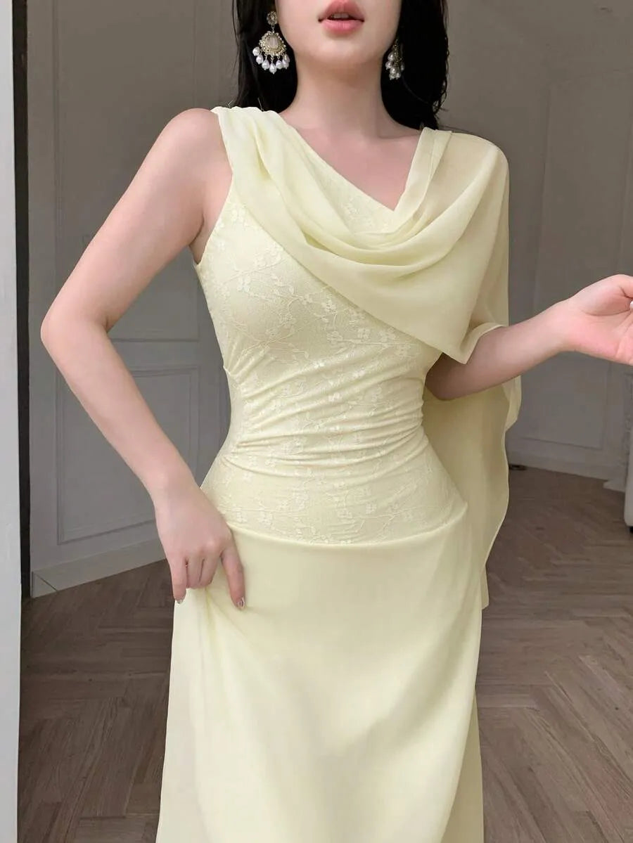 SHEIN Celisse Petite فستان طويل دانتيل بتطريز كروشيه ولون أصفر