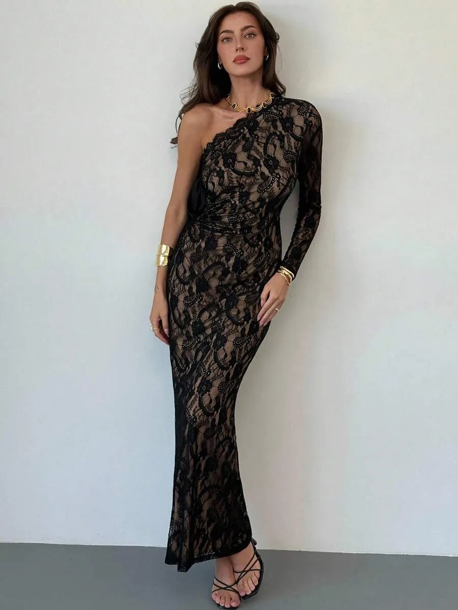 SHEIN Aloruh فستان أسود ماكسي بأكمام طويلة ودانتيل بكتف غير متماثل وفيونكة