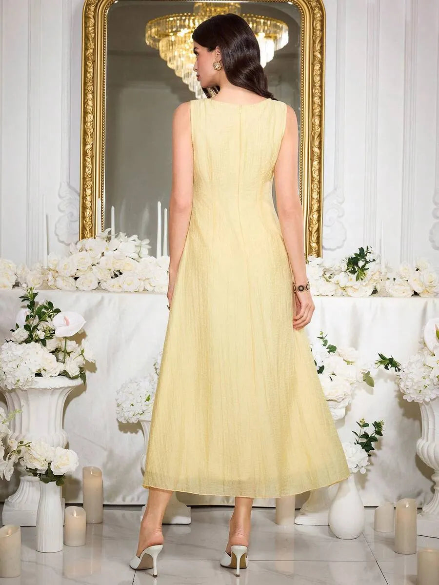 SHEIN Modelyn فستان بطباعة زهور ثلاثية الأبعاد أصفر