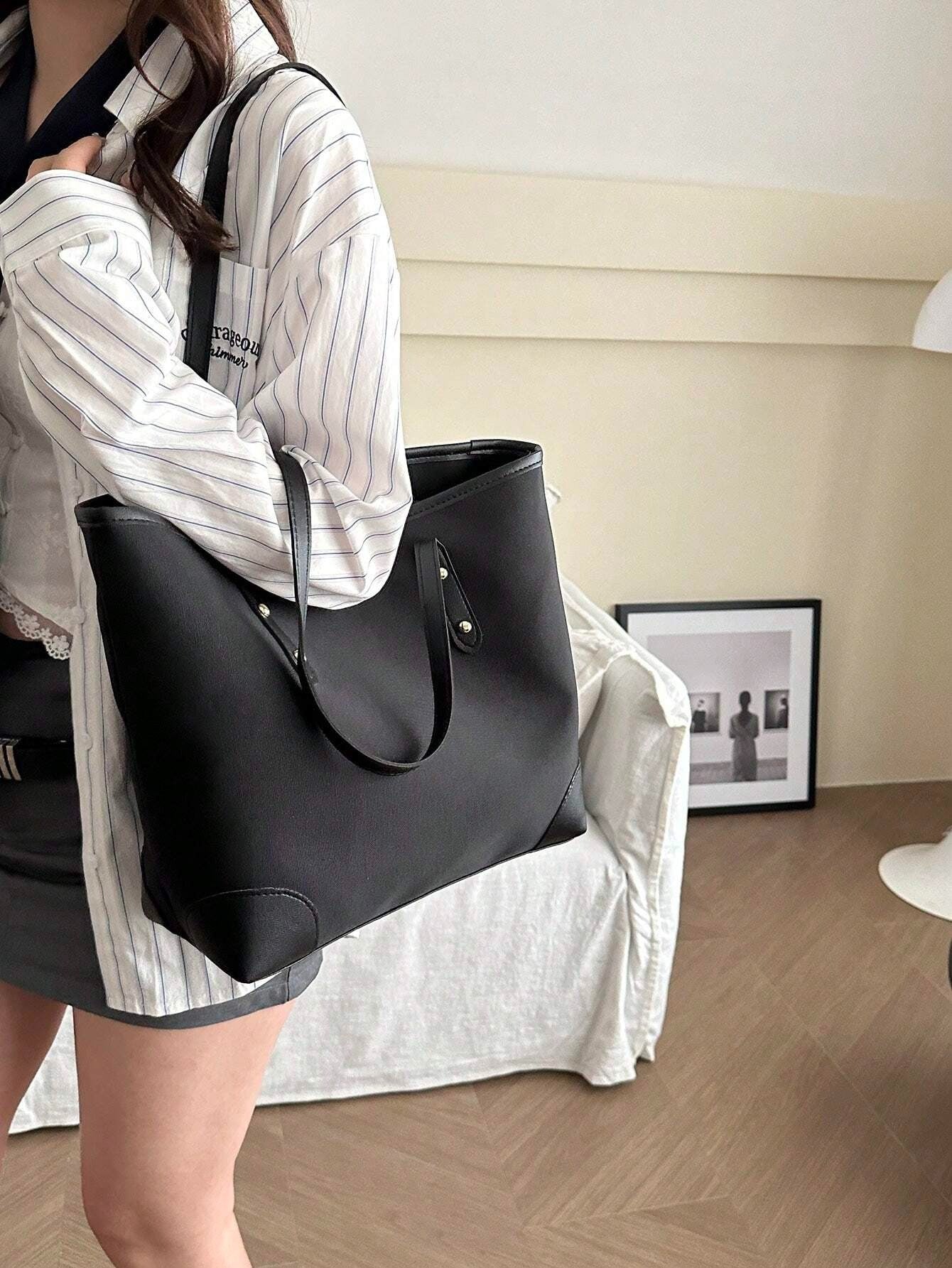 SHEIN  PUحقيبة يد نسائية من جلد بسحاب سعة كبيرة