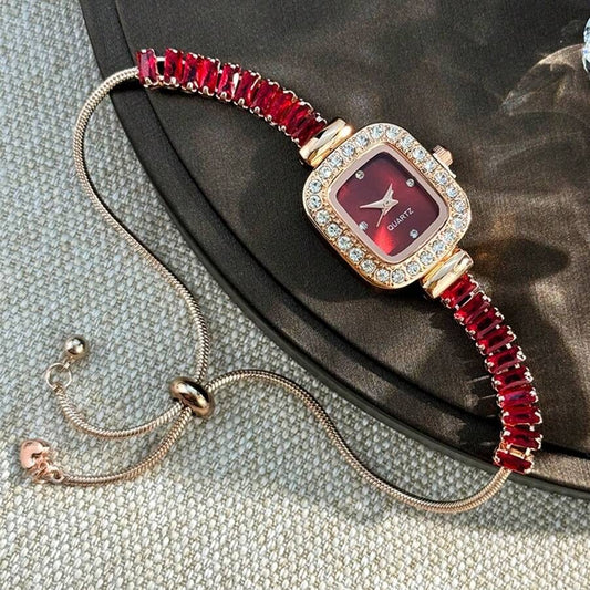 SHEIN ساعة نسائية كوارتز مرصعة بالكريستال الأحمر
