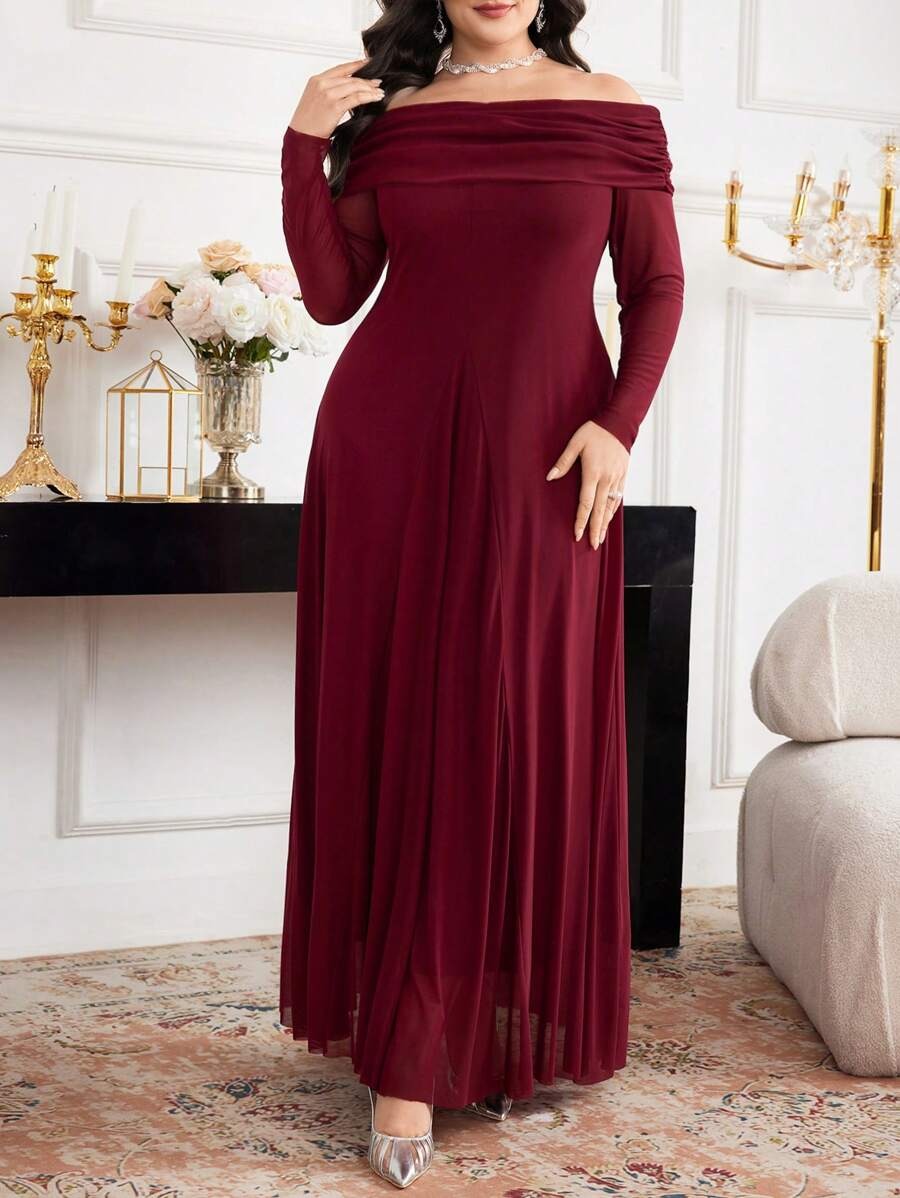 SHEIN Modelyn فستان طويل عنابي بأكتاف مكشوفة