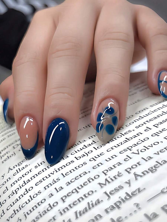 SHEIN طقم أظافر لوزية متوسطة - 24 قطعة لون أزرق داكن