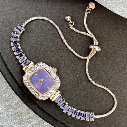 SHEIN ساعة نسائية كوارتز بسوار مزخرف بالزركونيا البنفسجية وعلبة سبائكية