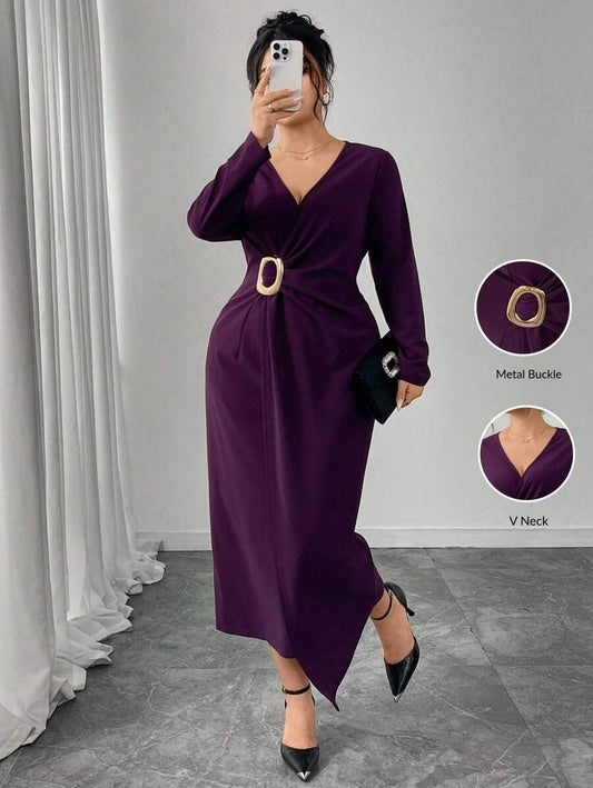 SHEIN فستان مخملي عنابي بجيوب وأكمام طويلة